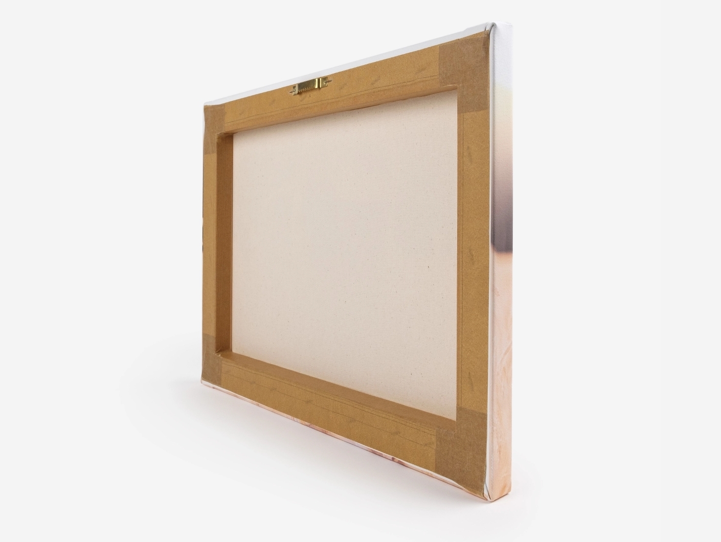 A sua Tela em canvas chega pronta para pendurar ou apoiar na mesa